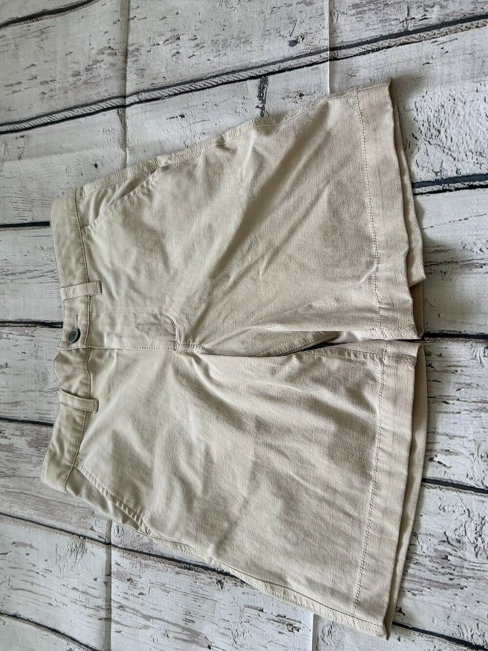 Southern Tide Boy Shorts size 8 w/adjustable straps
